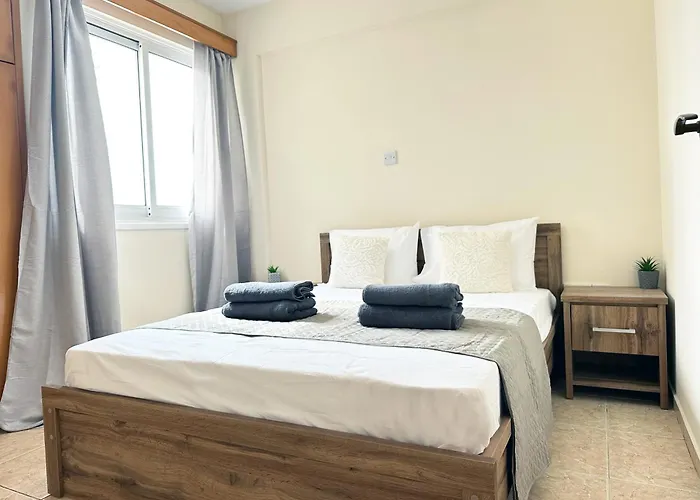 Serenity Sunset - * Λάρνακα